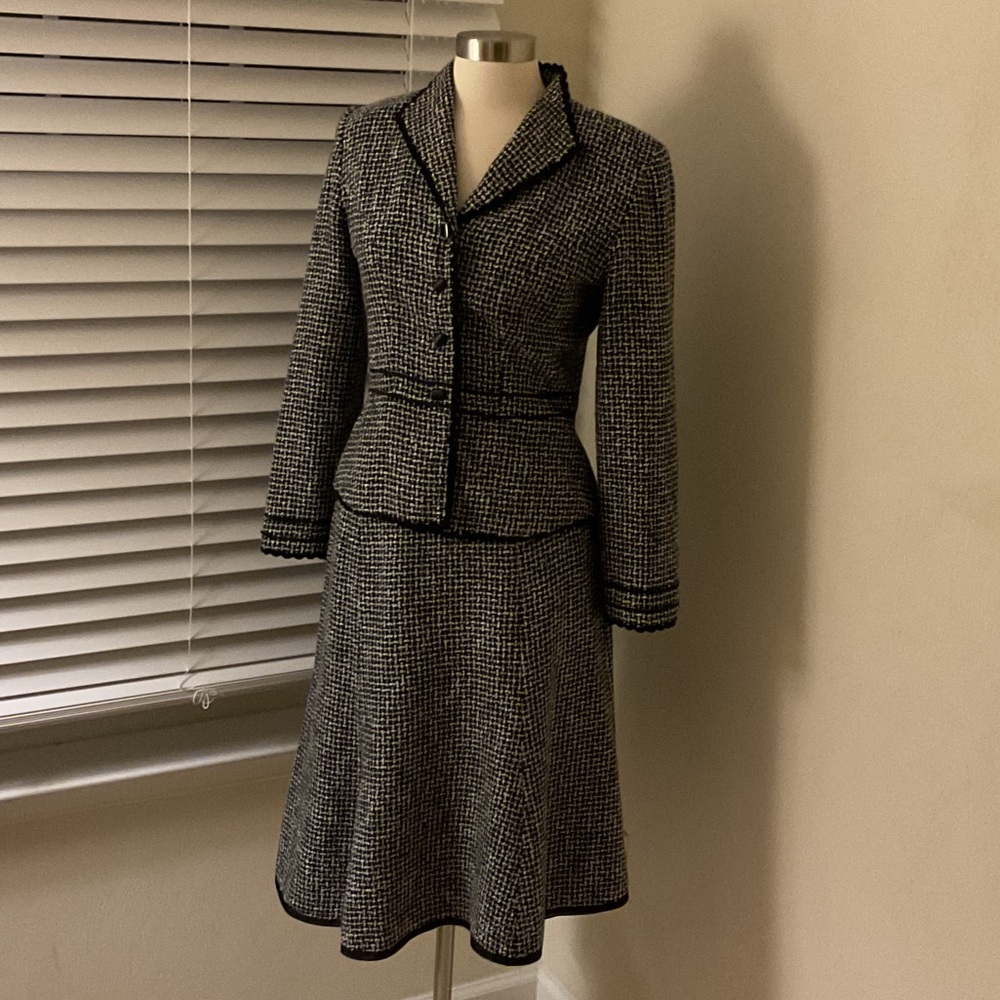 Talbots Black and White Textured Skirt Suit